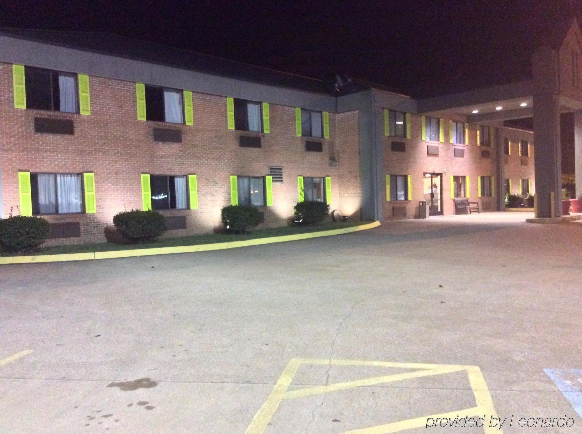 Country Hearth Inn - Bowling Green Bagian luar foto